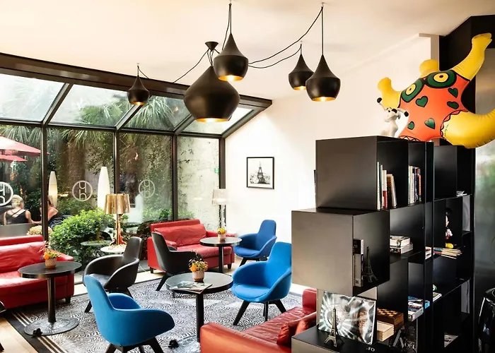 Hor Europe 4* Párizs