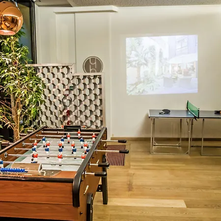 Hor Europe ホテル